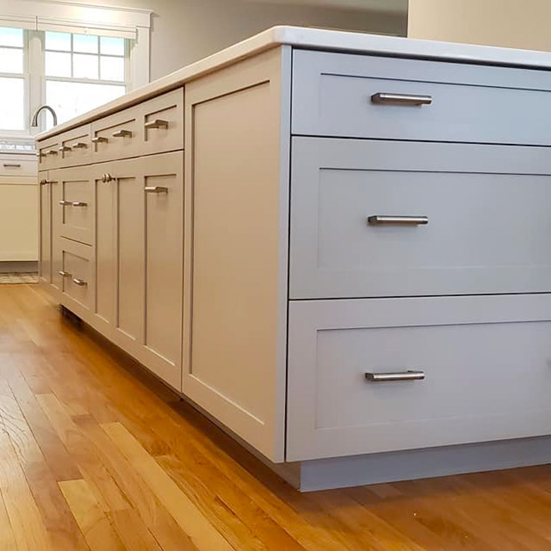 Kitchen by D&G Kitchen Design, Inc.